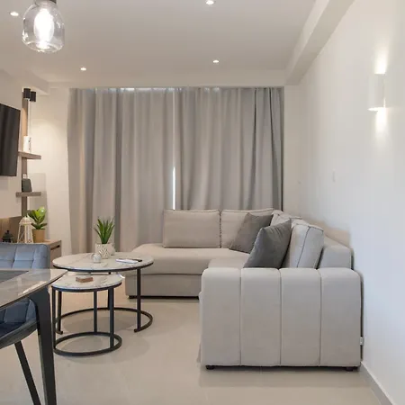 Casa John Kos * Zipárion
